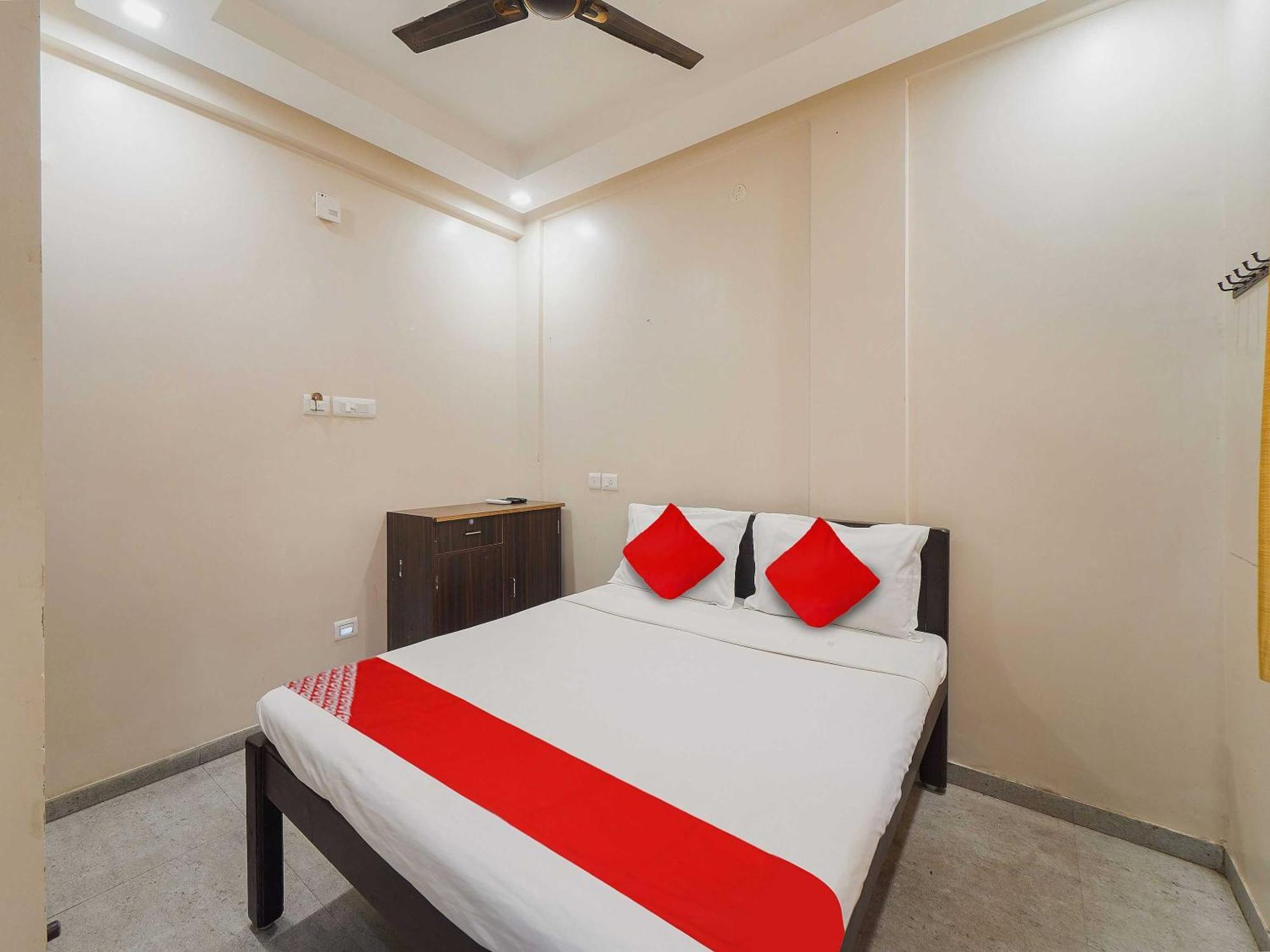 Hotel O Saravana'S Park Chennai Exterior photo